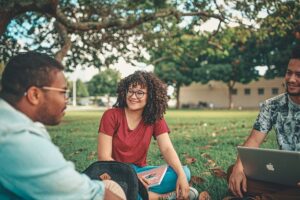 Read more about the article APGO EDUCATION FOUNDATION AWARDS TWO SCHOLARSHIPS TO GEOSCIENCE STUDENTS