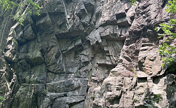 Read more about the article APGO EDUCATION FOUNDATION LAUNCHES SIX INAUGURAL GEOHIKES IN THE KINGSTON, ONTARIO AREA ON GEOSCIENCEINFO.COM